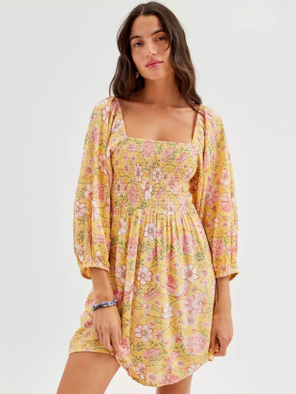 $16 NWT Billabong Paradise Days Floral Smocked Mini Dress – Golden Peach